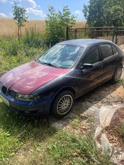 PLNE POJAZDNÝ SEAT LEON 1M - 2