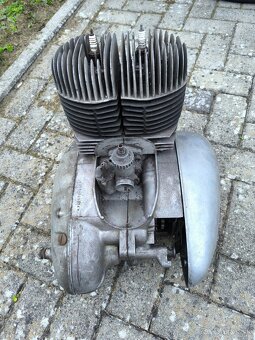 Predam motor Jawa 350-361 Sport - 2