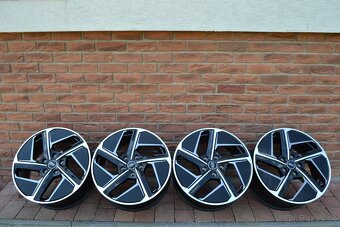 5x130 R20 Hlinikove disky Original Audi Q7 4L - 2