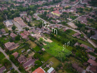 Priestranný stavebný pozemok | Veľká Ida - 2