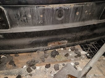 sharan zadny kufor - 2