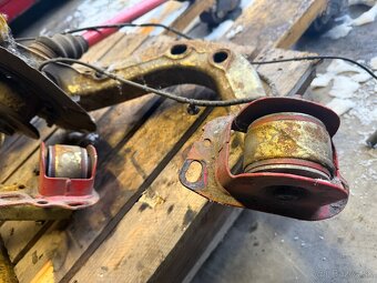 Vlečné ramena. E36/46 - 2