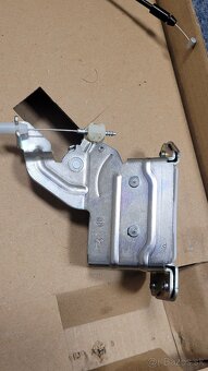 Zamok dveri Dacia - 2