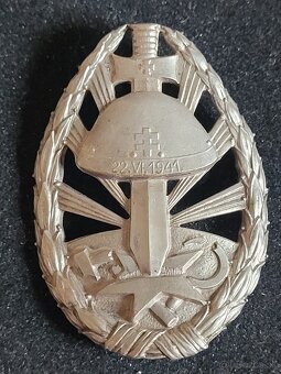 Odznak.vyznamenanie..vf. - 2