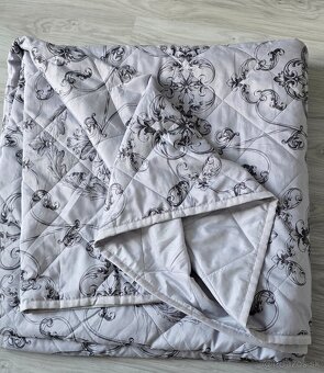 Prehoz na posteľ - 2