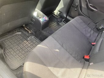 Pasat b6 2.0tdi103kw - 2