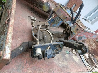 Zetor 7011 hydraulika - 2