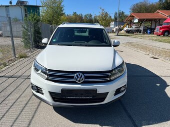 VW Tiguan 2,0 tdi - 2