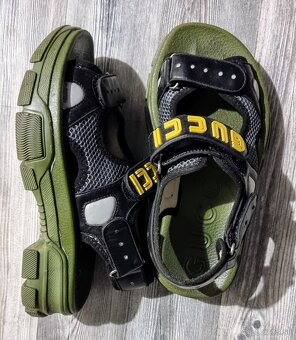 Gucci sandále č.38 - 2