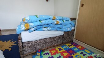 Predam rozkladaciu postel s matracmi - 2