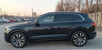 Volkswagen Touareg - 2