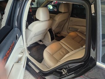 Škoda superb 2.0 tdi 125kw 4x4 rok 2011 - 2