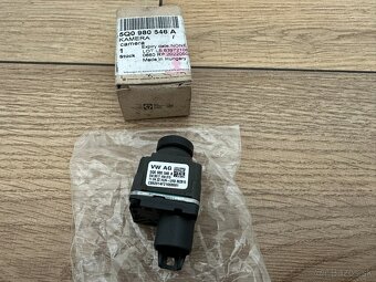 Originál Škoda kamera Karoq, Kodiaq, Superb - 5Q0980546A - 2