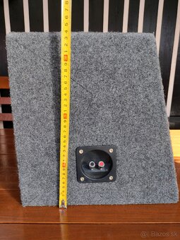 Subwoofer so zosilovačom - 2