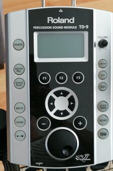 ROLAND    V-drums  TD-9 - 2