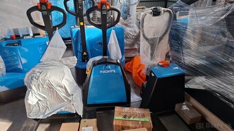 Predám manipulačnu techniku Reddot jaguar - 2