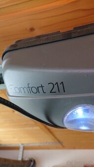 Pohon garážových brán Comfort 211 - 2