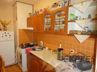 RK EXPRES - na predaj 3 izbový byt v Handlovej, čiastočná re - 2