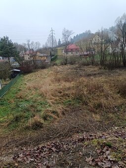 Veľký stavebný pozemok na predaj. - 2