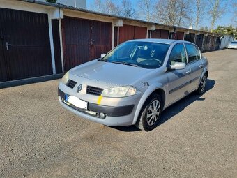 Renault Megan 1.6 benzín 140 000km - 2