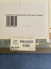Predám náhradný LG-LP156WF1 FULL HD panel 15”6 s FLEX káblom - 2