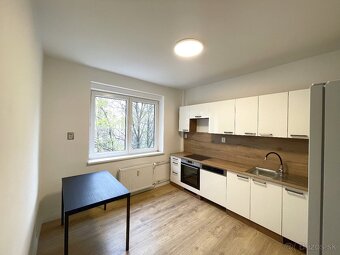 Nájom 2 izbového tichého bytu /Rent 2room apartment - 2