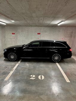 Mercedes Benz E300d - 2