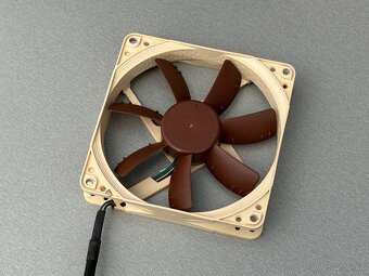 Noctua NF-S12A PWM - 2