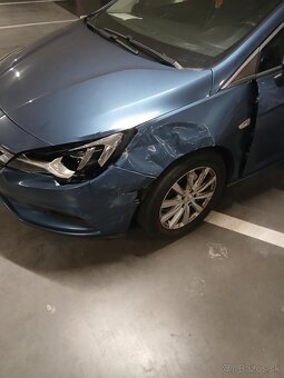 Opel Astra 2017 - 2
