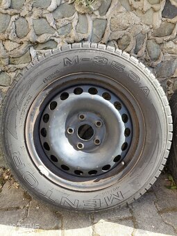 Plechové disky + pneu Octavia 2 195/65/R15 - 2