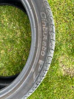 Predám pneumatiku Pirelli Cinturato R19, Škoda Superb - 2
