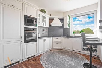 ALL INCLUSIVE | NA PREDAJ 3-IZBOVÝ BYT S TERASOU, DUNAJSKÁ S - 2