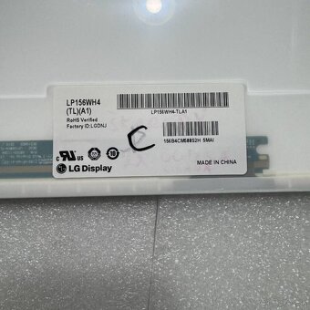 Predám obrazovku do notebooku 15,6" LED display 40pin HD+ C - 2