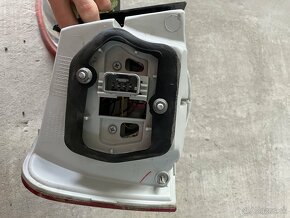 Zadné ľavé LED svetlo Volkswagen Jetta 2005-2008 - 2