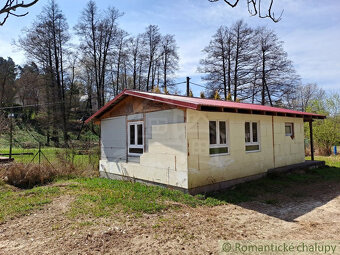 Rozostavaná chatka v rekreačnej oblasti Moravany nad Váhom - 2