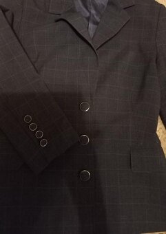 Dámsky kostým+suknička grátis - 2