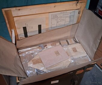 Náhradné súčiastky k rádiostaníc R 105 - 2