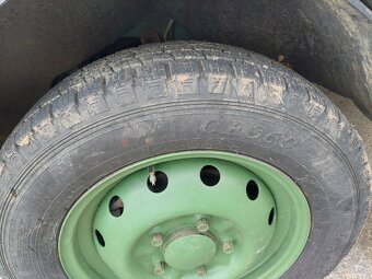 Pneumatiky celoročné na orig.diskoch Lada Niva-TOP stav R16 - 2