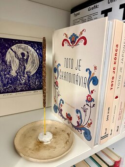 Stojan na vonné tyčinky KERA - 2