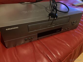 Grundig , Philips - 2