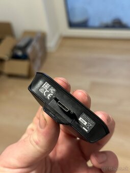 Adapter na sluchadla pre Xbox One vyrobca Microsoft - 2