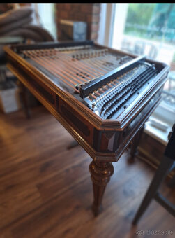 Zrenovovaný Cimbal Schunda - 2