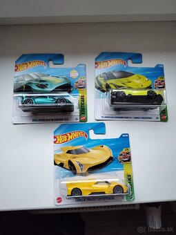 Hot wheels - športové - 2