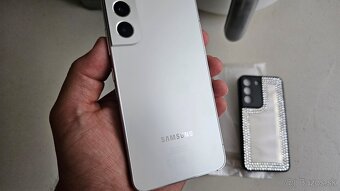 Samsung Galaxy S22 biely 128GB - 2