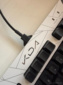 Logitech G PRO - herná klávesnica (K/DA edícia) - 2