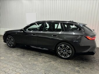 BMW 5 520d xDrive M Sport Touring - 2