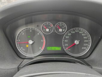 Ford Focus 1.6tdci 66kw Spotreba 3,7l Možné splátky - 2