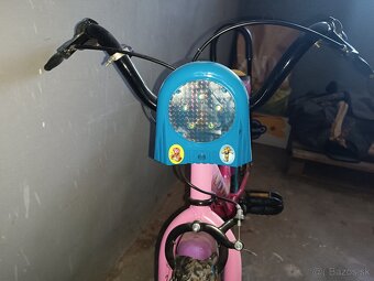 Dva staršie bicykle - 2