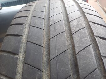 letné pneu Bridgestone-225/65/17-102H--DOT-1319 - 2