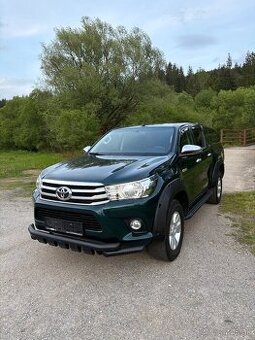 TOYOTA HILUX DC 2.4 D-4D 4X4 MANUAL - 2